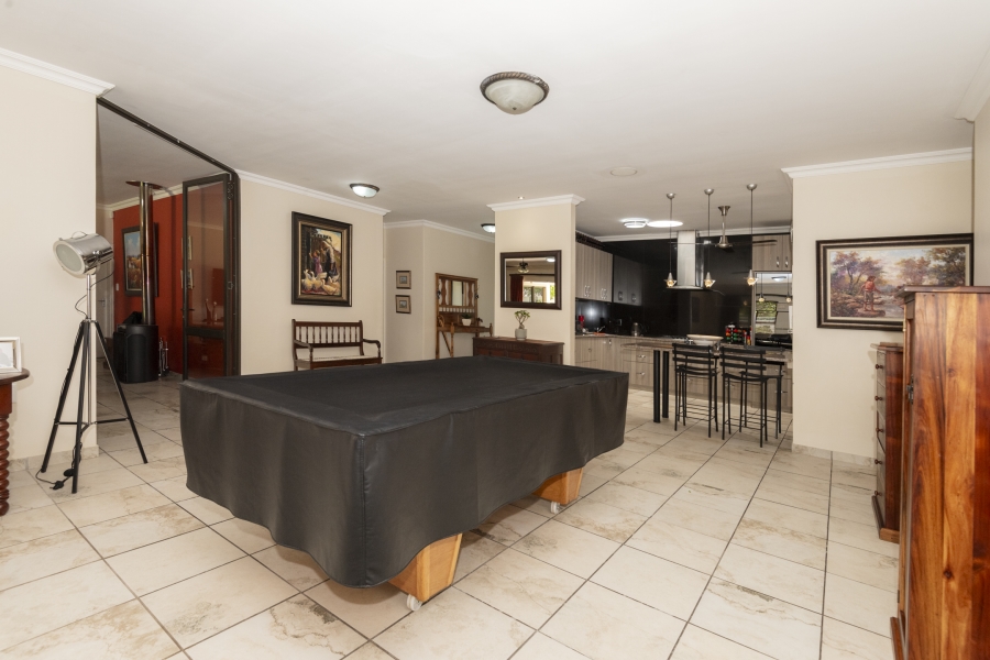 4 Bedroom Property for Sale in Country Club Western Cape